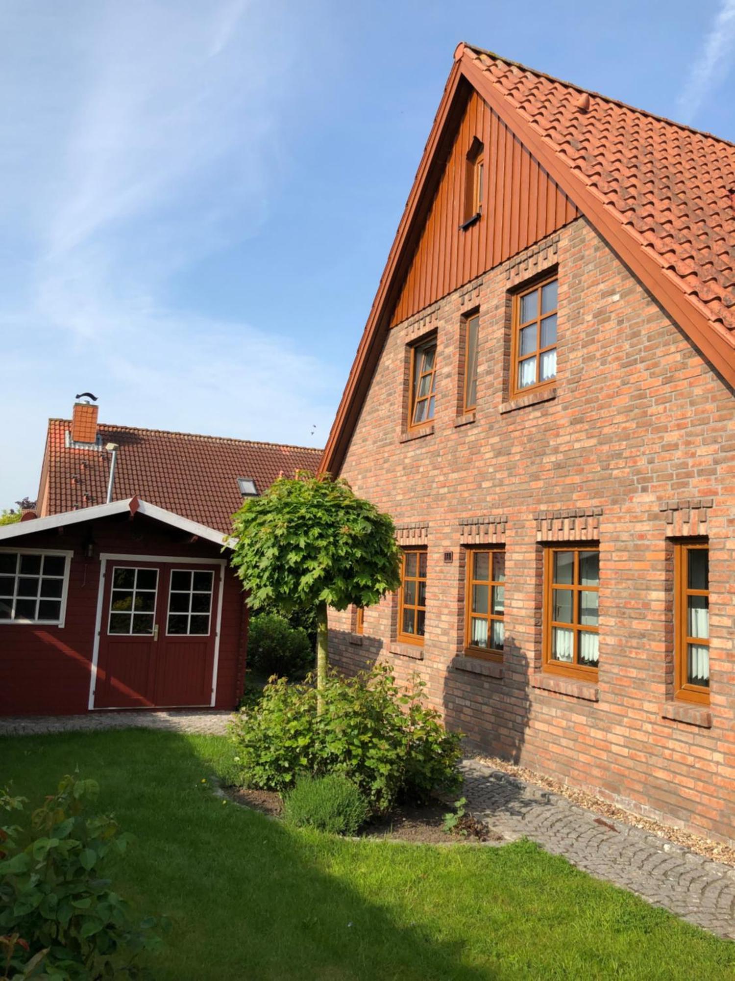 Ferienhaus Henny: 6 Geh-Minuten Vom Hafen. Privater Garten Jemgum Dış mekan fotoğraf